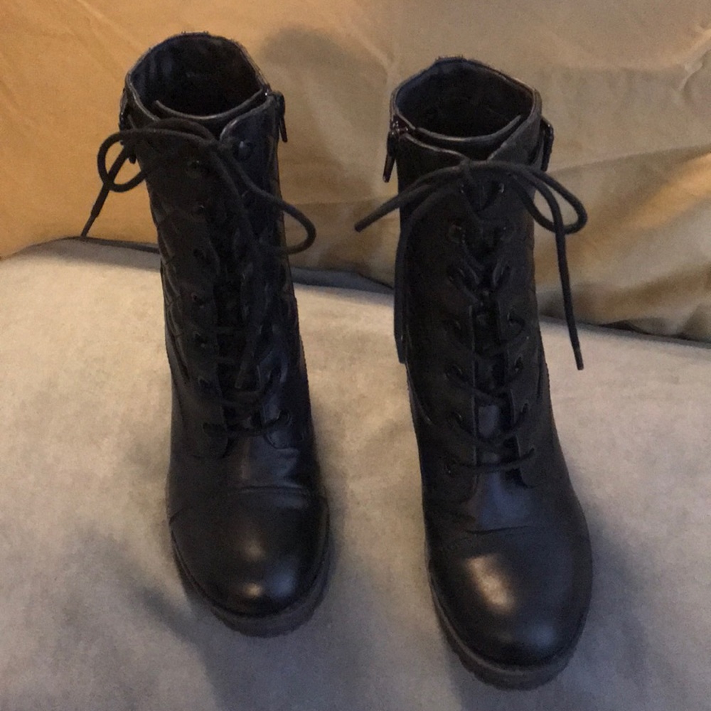 Guess Boots